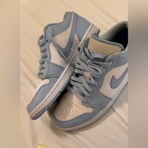 Nike women’s air Jordan 1 low - ice blue - size 9.5